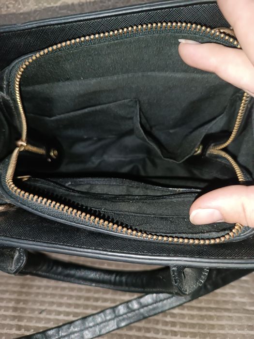 Продам сумку строгую