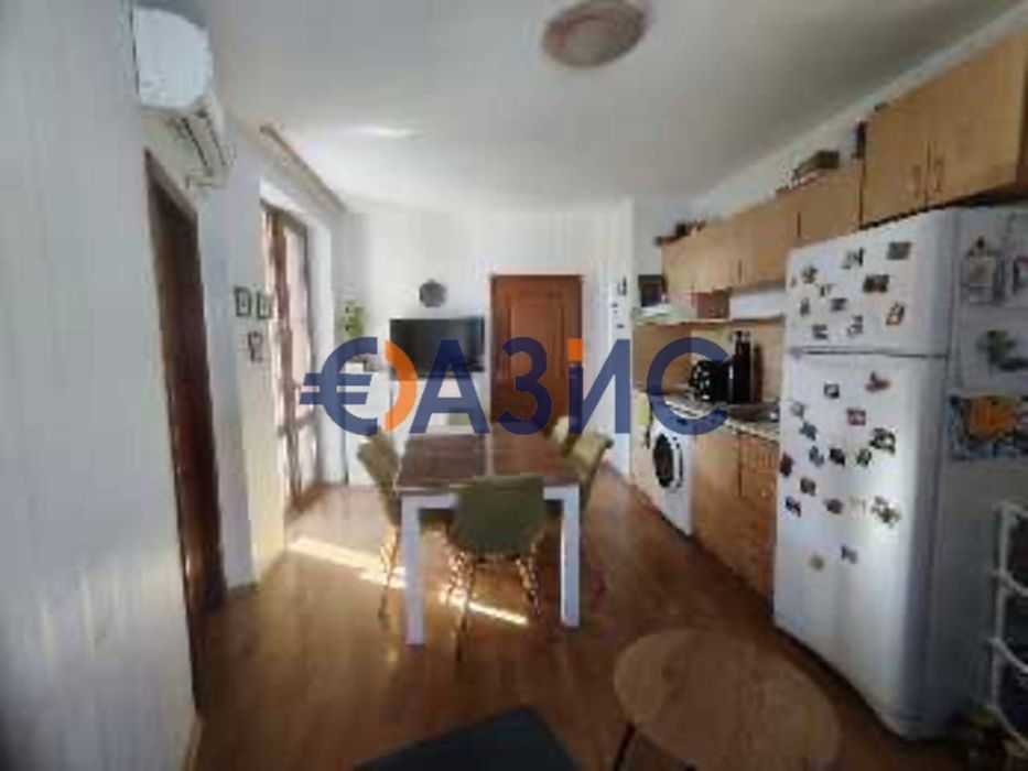 Продава се Тристаен апартамент в к.к. Слънчев бряг - 65 кв.м за 1370 €/кв.м - Снимка #1