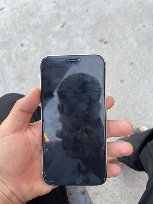 iphone 11 /64gbb
