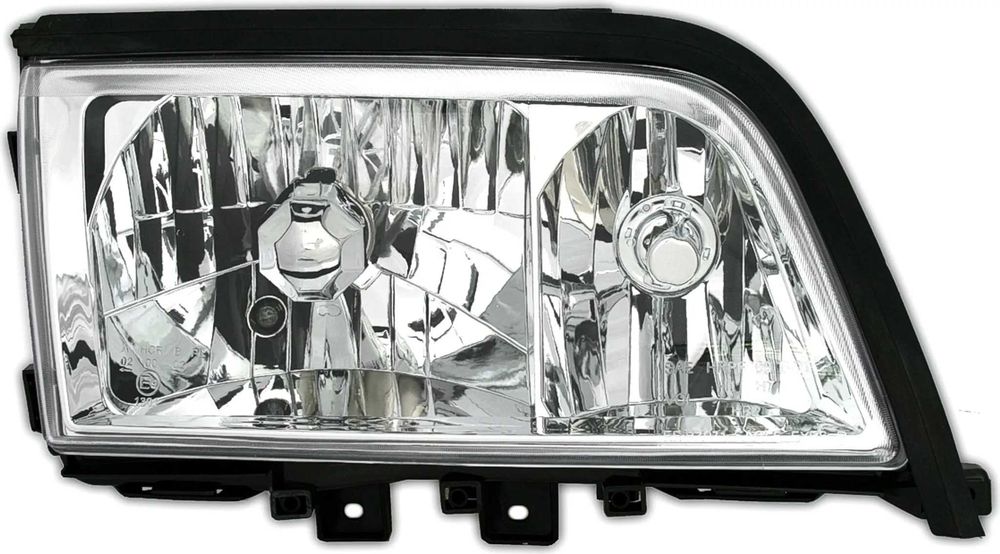 Фарове Мерцедес W202 Кристални Нови Хром  Mercedes 202 Ц класа C class