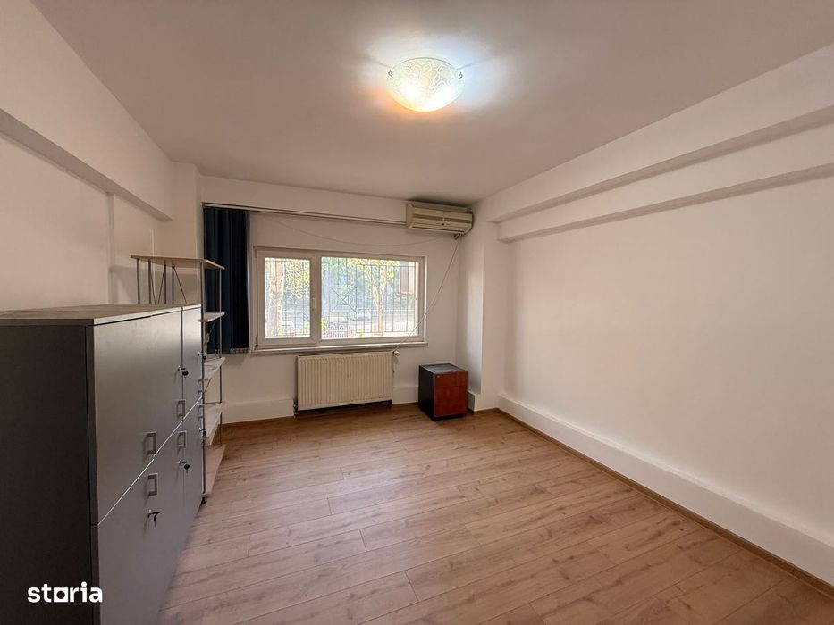 Apartament 2 camere, Decebal, parter, 70mp