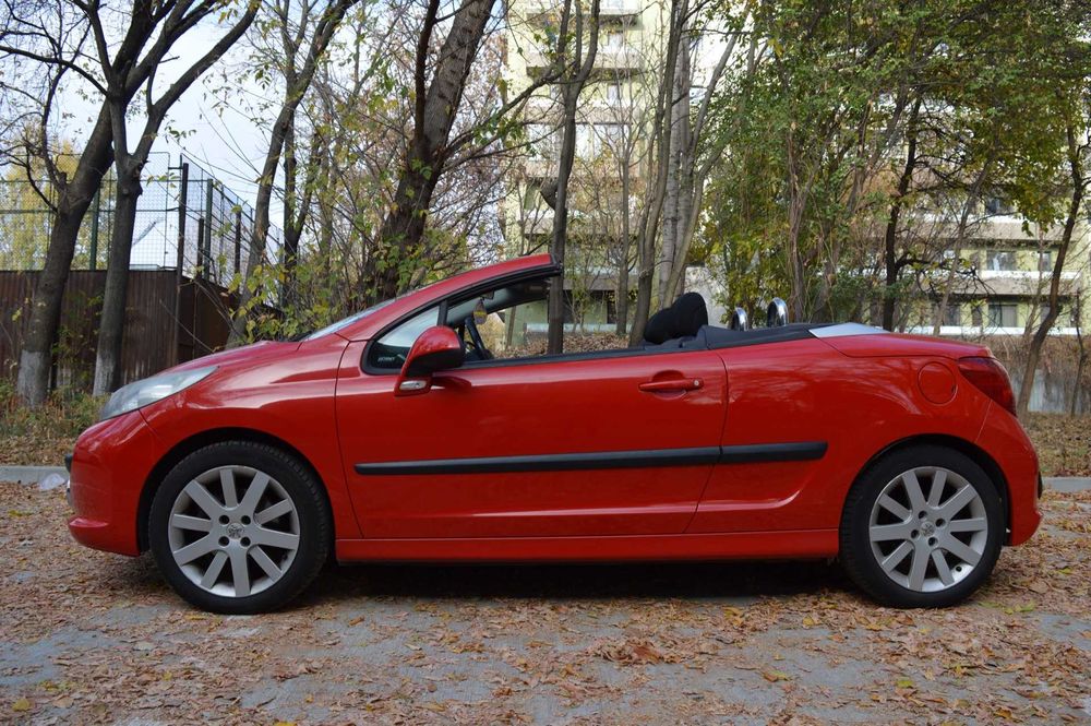 Peugeot 207 CC Decapotabil (Coupe-Cabrio) - 1.6 VTi 120 CP - Sport