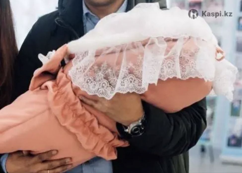 Продам кокон на выписку