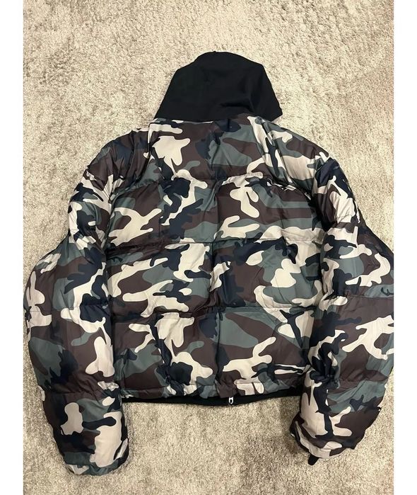 Продам куртку 15