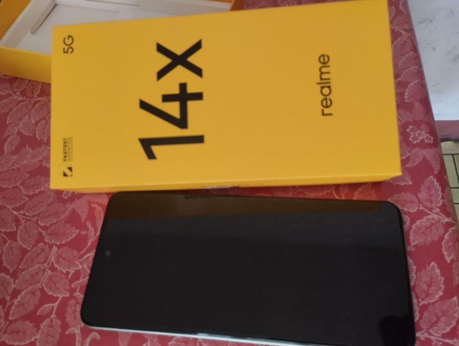 Смартфон Realmi  5G