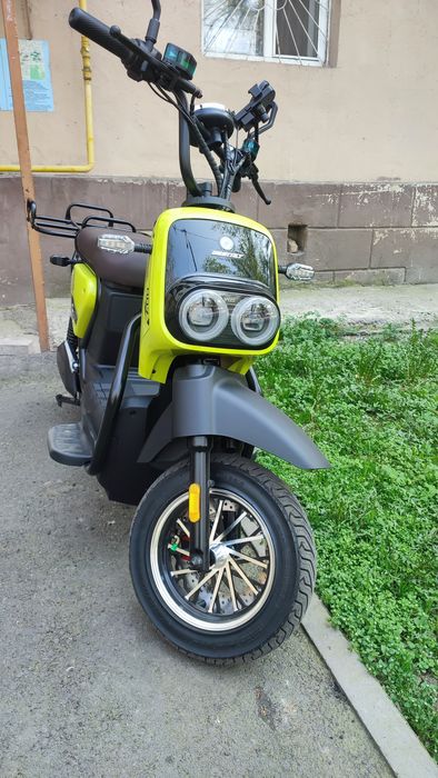 Электроскутер 007