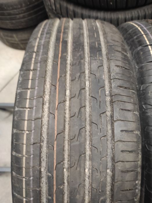 205/60/16 Continental