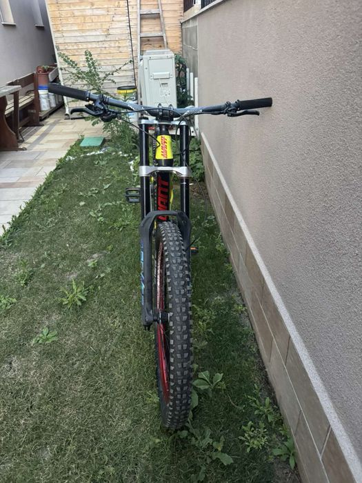 Колело giant glory dh 2018