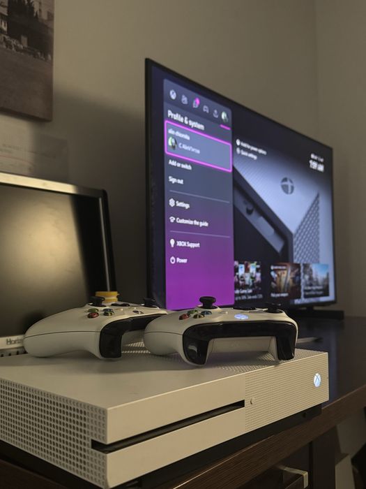 Vand xbox one s 500GB
