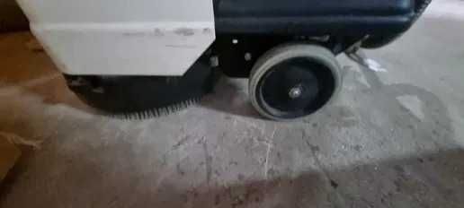 Kärcher BD 400 – mașină profesională spălat pardoseli, import Germania