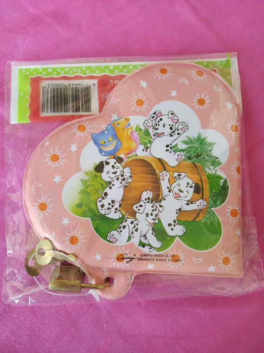 Плюшени играчки, детски дневници, пъзел, домино