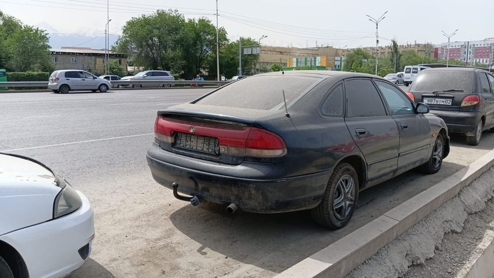 Продам мазда кронс