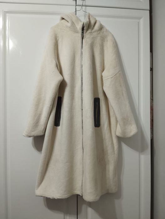 Продается Дубленка женская