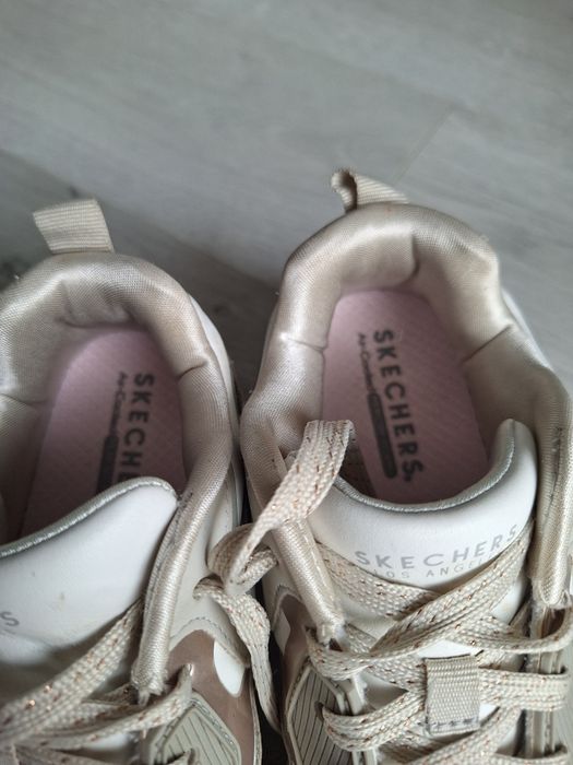 Adidași Skechers nr. 34