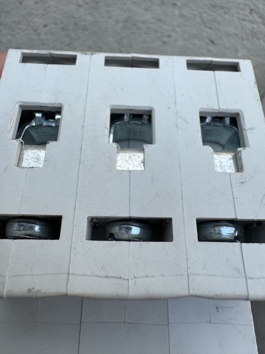 Новый автомат C16 3P и С16 1Р