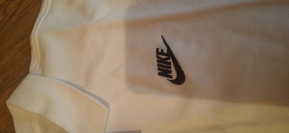 Tricouri nike noi cu eticheta