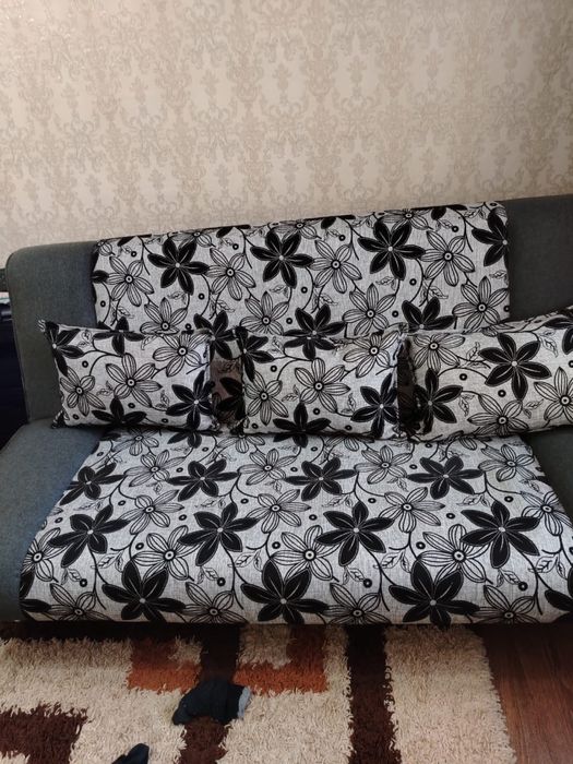 Диван с креслами