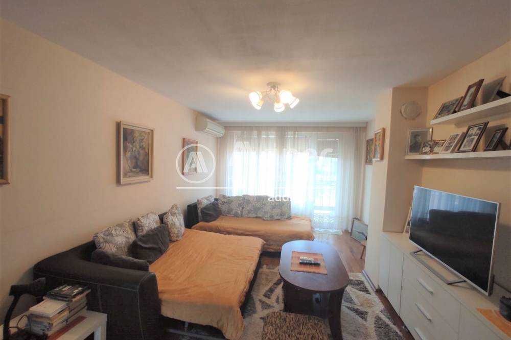 Продава се Тристаен апартамент в Разград, Житница - 93 кв.м за 549 €/кв.м - Снимка #1