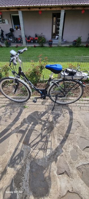 Vând bicicleta electrica