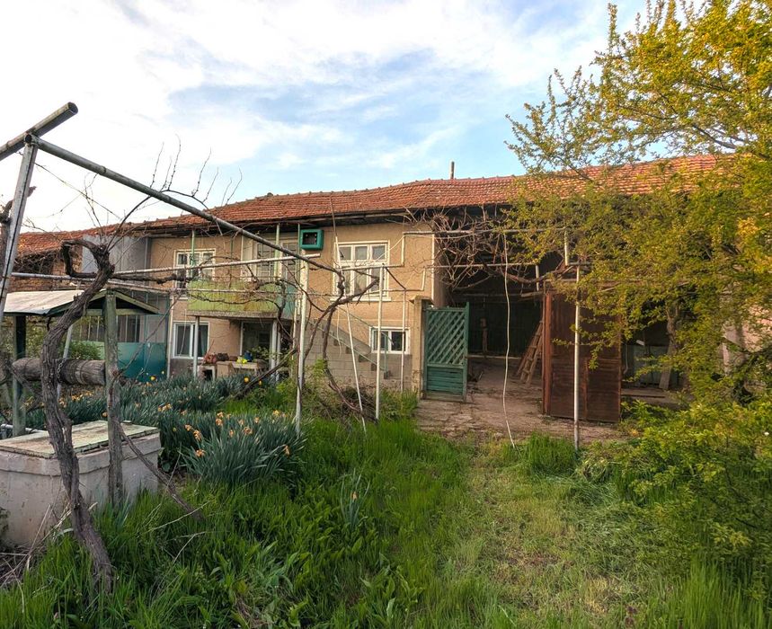 Продава се Къща в с. Полски Сеновец, Област Велико Търново - 100 кв.м за 133 €/кв.м - Снимка #2