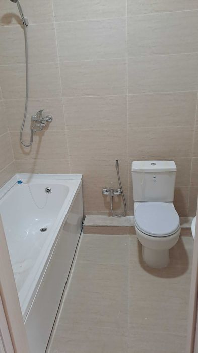 Продаётся  1 комнатная квартира в Алмазарском районе