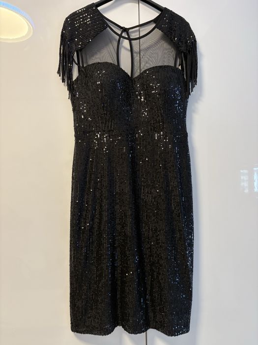 Rochie midi cu paiete negre