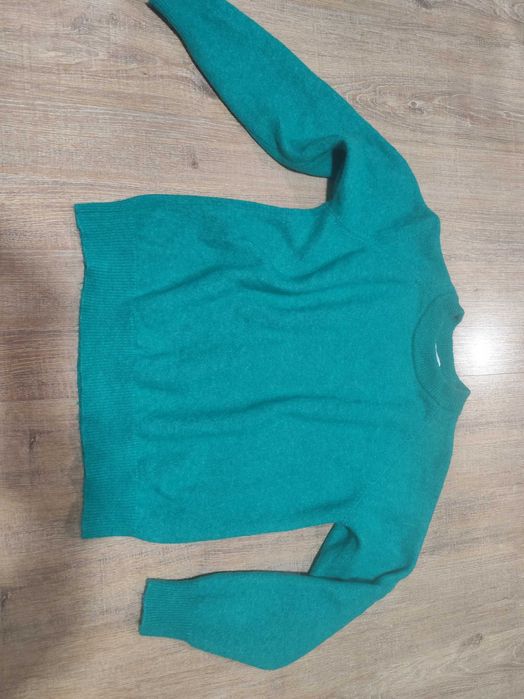 меко пуловерче на Zara