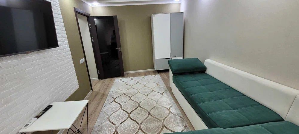 Срочно сдается 1 комнатная парк ГаФур Гулам