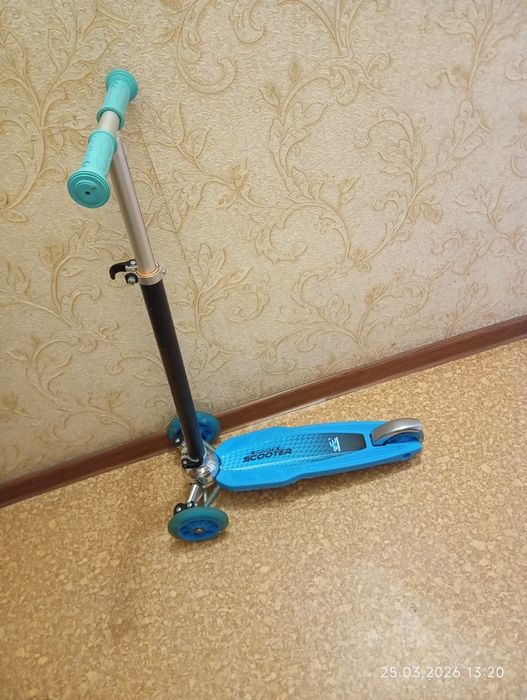 Продам Детский Самокат