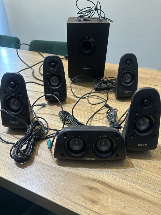 Logitech Z506  Sistem 5+1