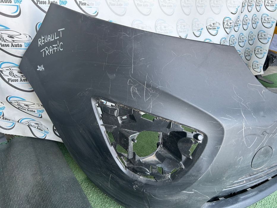 Bara fata renault trafic dupa 2014