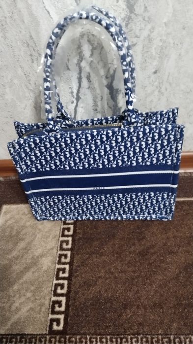 Продам новую сумку