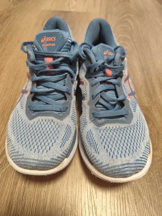 Дамски маратонки Asics