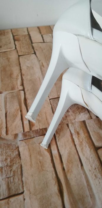 -75% Veronesse Pantofi piele naturala, mar. 39, toc 7.5, Trimit Gratis