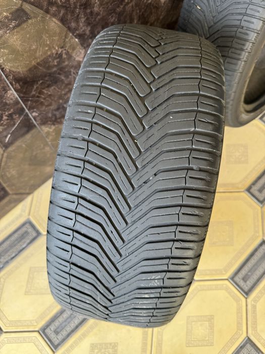 Зимний шины 225/45/17