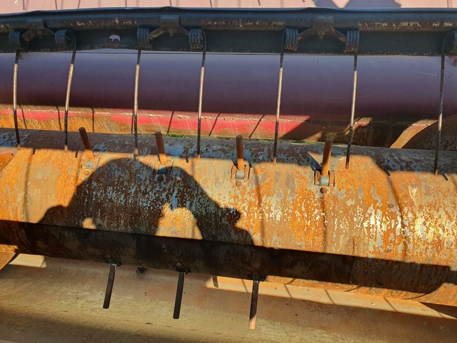 Зерноуборочный комбайн EssiL 760