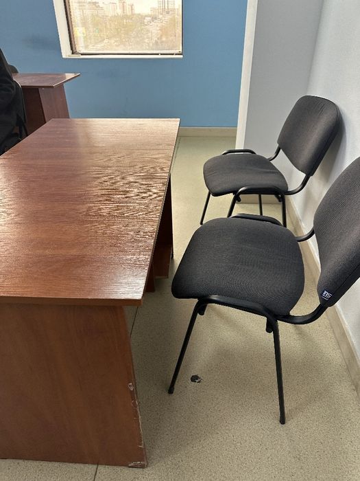 Продается столы и стулья