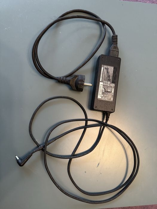 Laptop Acer Aspire 15.6” , Windows 10 (Ideal filme/office)