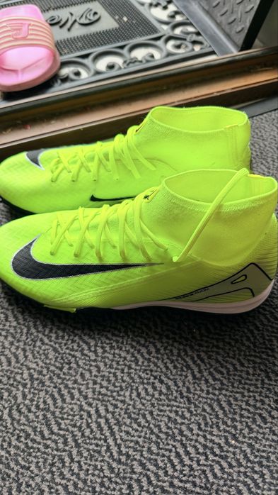 Стоножки  Nike Zoom Mercurial Superfly Academy
