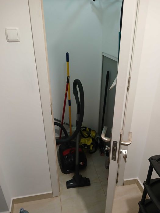 Inchiriez garsoniera renovata,complet utilata