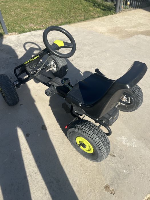 Kart cu pedale kettler