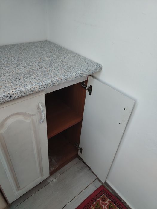 Стол и тумба за 15000