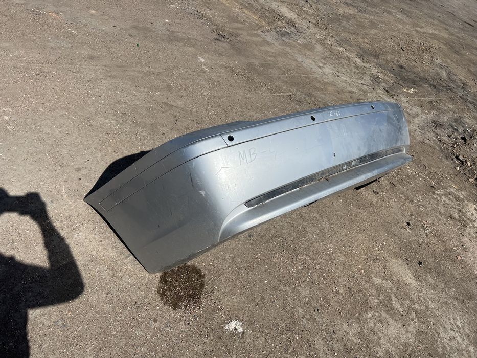 Задний бампер бмв Е65 оригинал с парктрониками