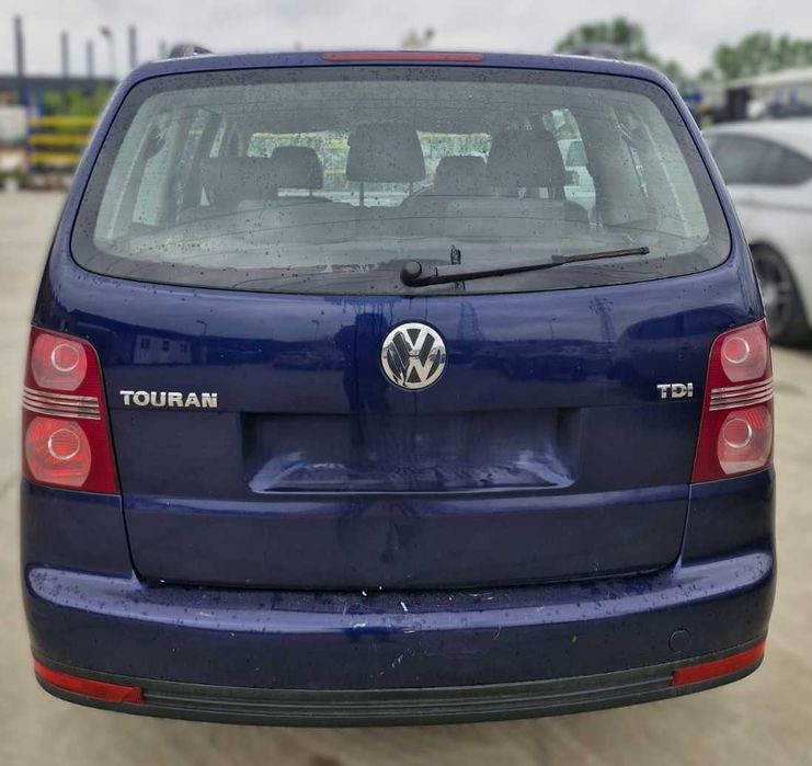 Dezmembrez VW Touran 1.9D facelift/nonfacelift cod motor BXF 2008/2014