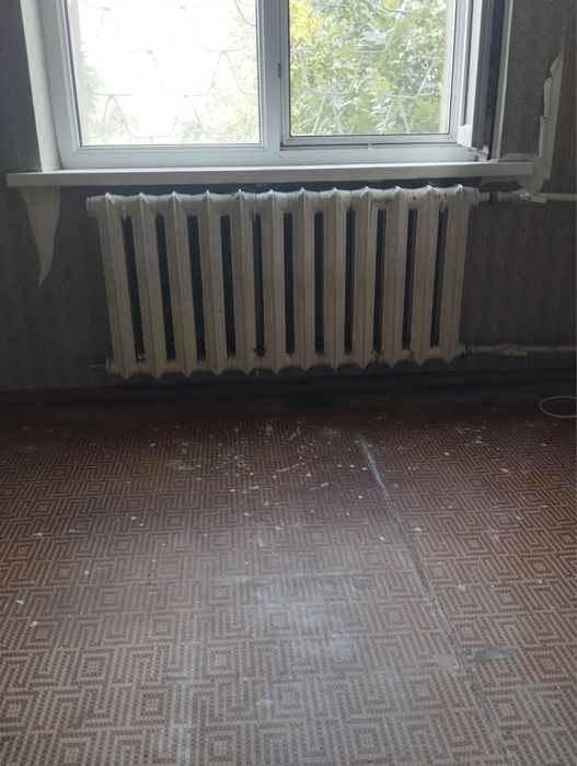Продается чугунная батарея