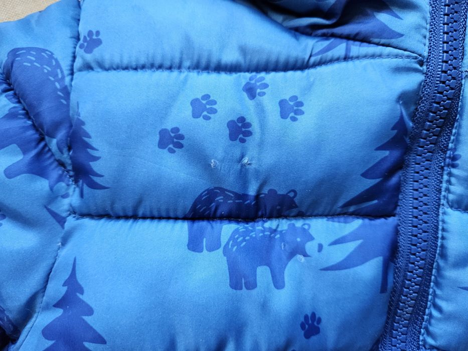 Якета размер 86. Едното е подарък