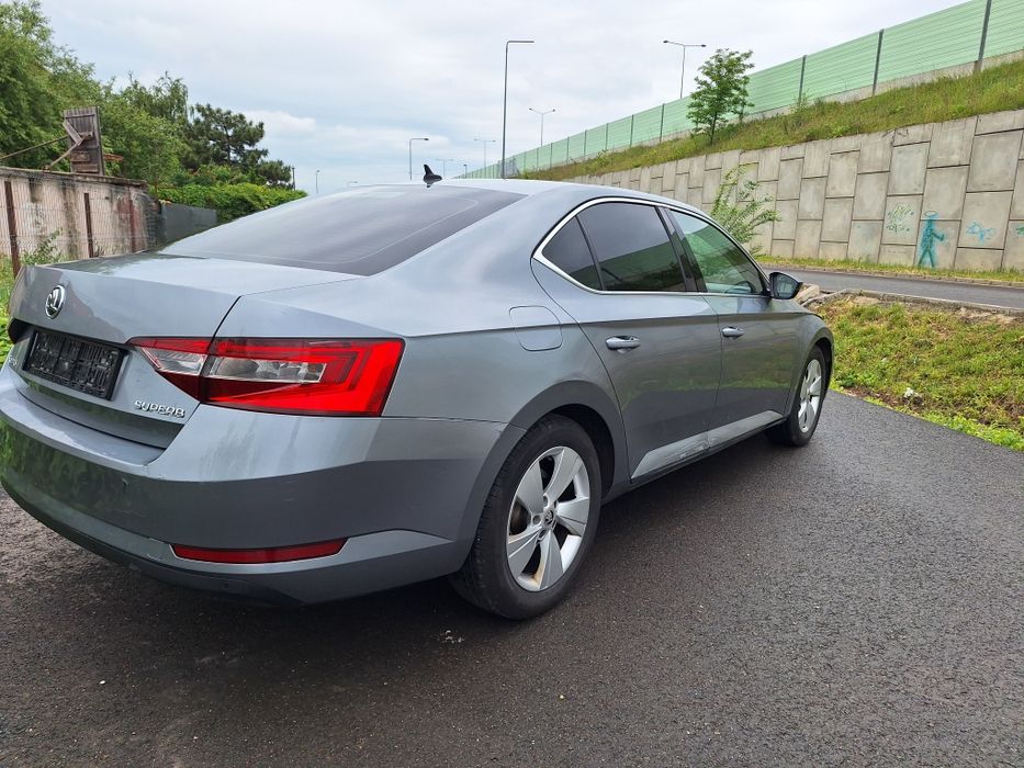 Skoda Superb 2.0 tdi 150c.p