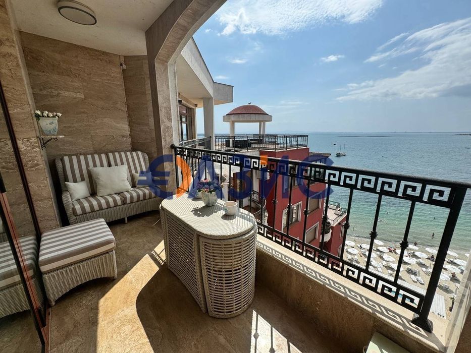 Продава се Тристаен апартамент в Несебър - 183 кв.м за 1840 €/кв.м - Снимка #4