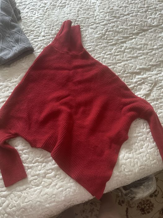 Каждая по 1500 тенге