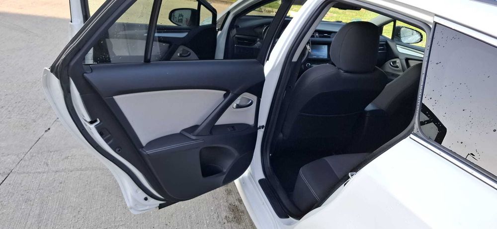 Toyota avensis 2017